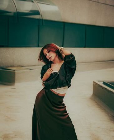 Attitude pose DP #8