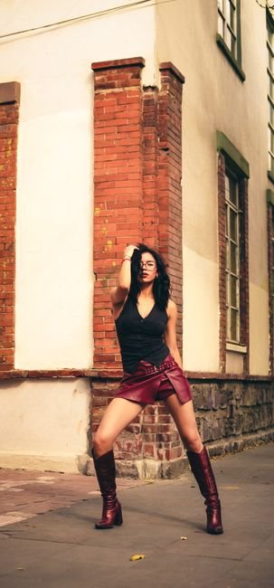 Attitude pose DP #10