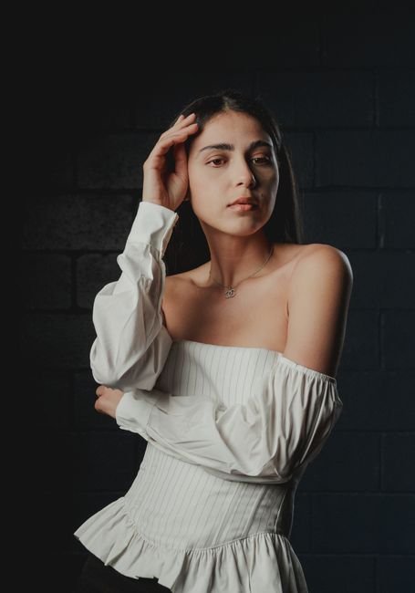 Attitude pose DP #18