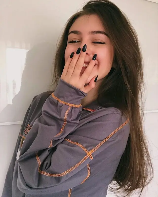 Girls DP 17