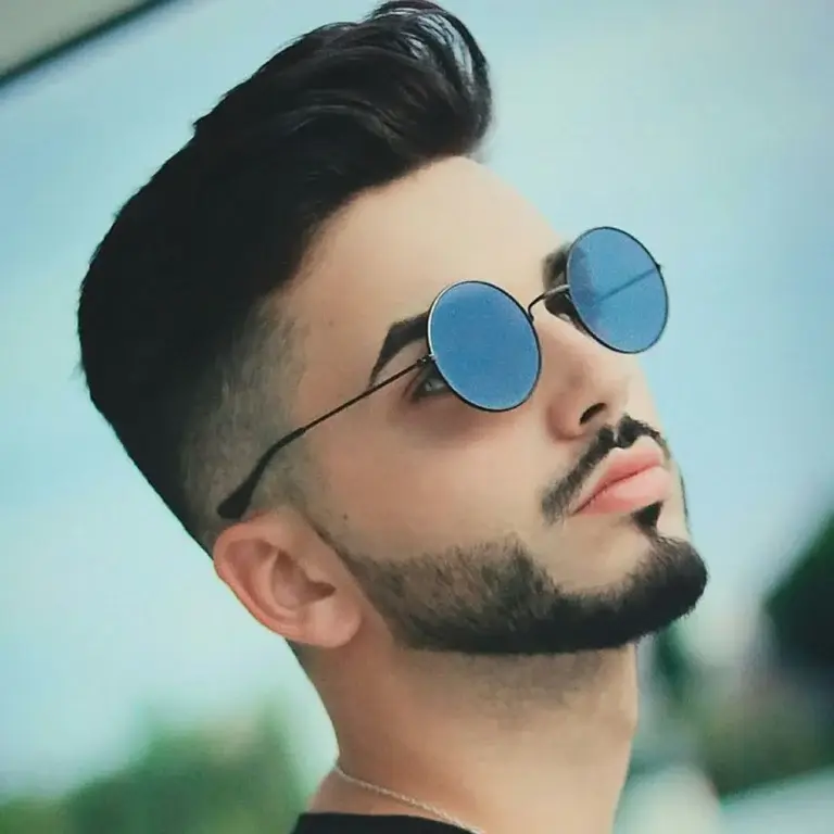 Stylish DP 29