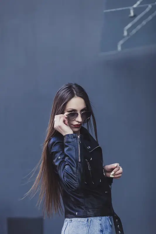 Stylish DP 37